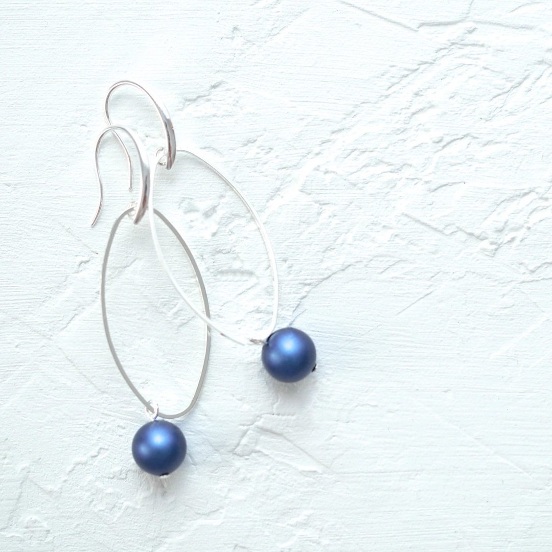 Laura Blue Earring